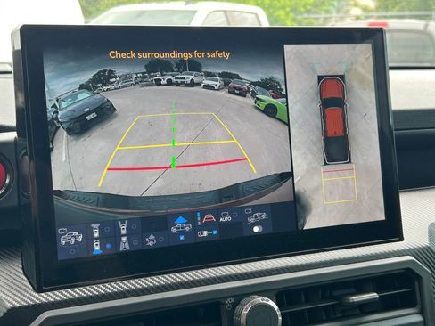 Used 2024 Toyota Tacoma TRD Pro AWD/4WD image 39