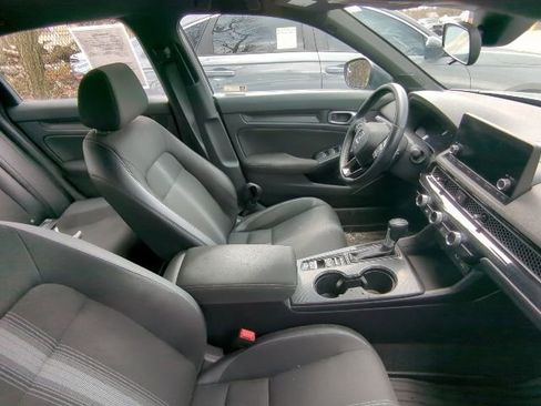 Used 2019 Honda CR-V EX image 11