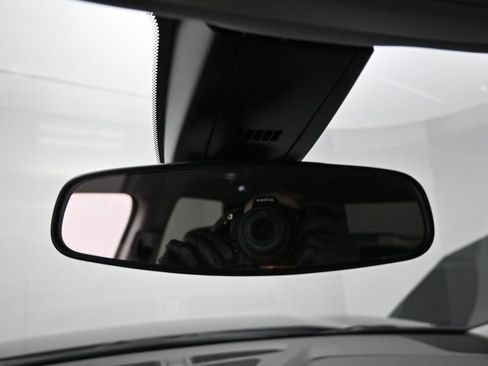 Used 2025 Chevrolet Blazer LT FWD image 20