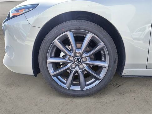 Used 2024 MAZDA MAZDA3 s image 38