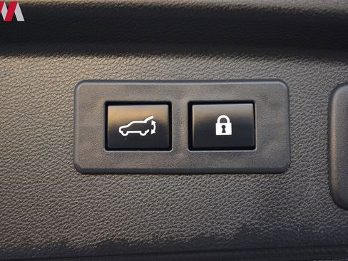 Used 2019 Subaru Forester Touring w/ Popular Package #3 image 32