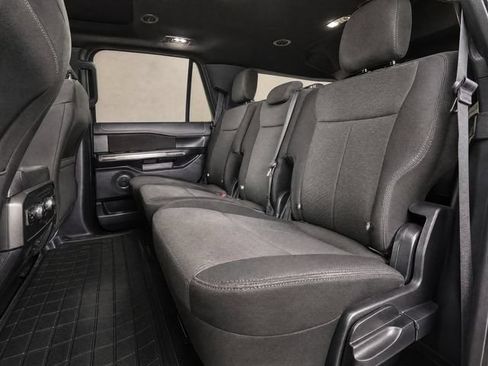 Used 2021 Ford Expedition XLT RWD image 11