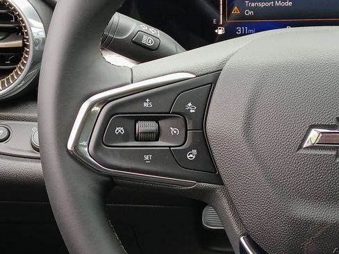 New 2026 Chevrolet Trax ACTIV w/ Sunroof Package image 9