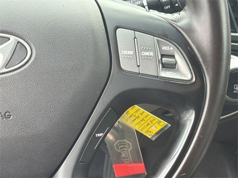 Used 2014 Hyundai Tucson SE image 25