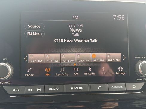Used 2025 Nissan Pathfinder SV AWD/4WD image 8