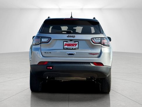 Used 2023 Jeep Compass Trailhawk w/ Trailhawk Elite Group image 4