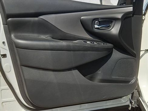 Used 2023 Nissan Murano SV w/ SV Midnight Edition Package AWD/4WD image 10