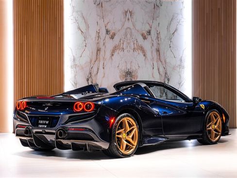 Used 2022 Ferrari F8 Tributo RWD image 4