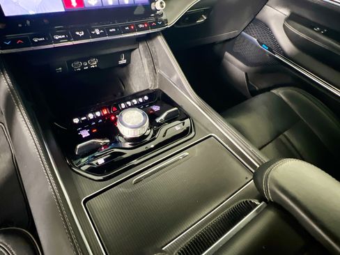 Used 2024 Jeep Grand Wagoneer L Series II w/ Quick Order Packagew 28T AWD/4WD image 26