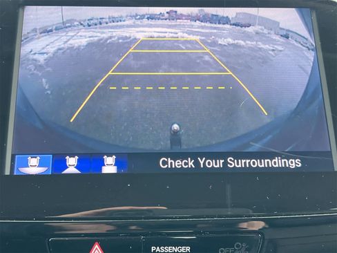 Used 2017 Honda Pilot Touring image 29