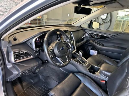 Used 2023 Subaru Outback Limited AWD/4WD image 11