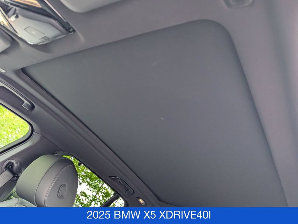 Used 2025 BMW X5 xDrive40i w/ Premium Package AWD/4WD image 16