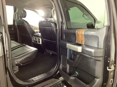 Certified 2019 Ford F150 Lariat w/ Equipment Group 502A Luxury AWD/4WD image 21