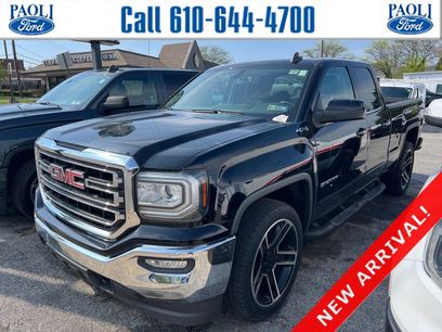 Used 2019 GMC Sierra 1500 SLE w/ Black Pack