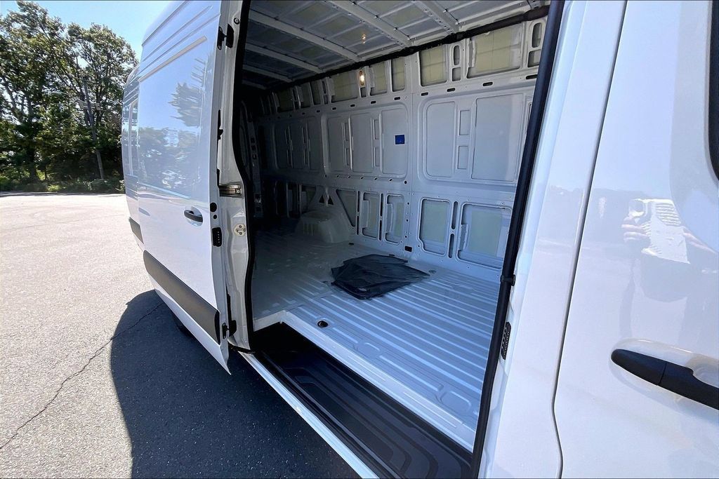 New 2026 Mercedes-Benz Sprinter 3500 image 5
