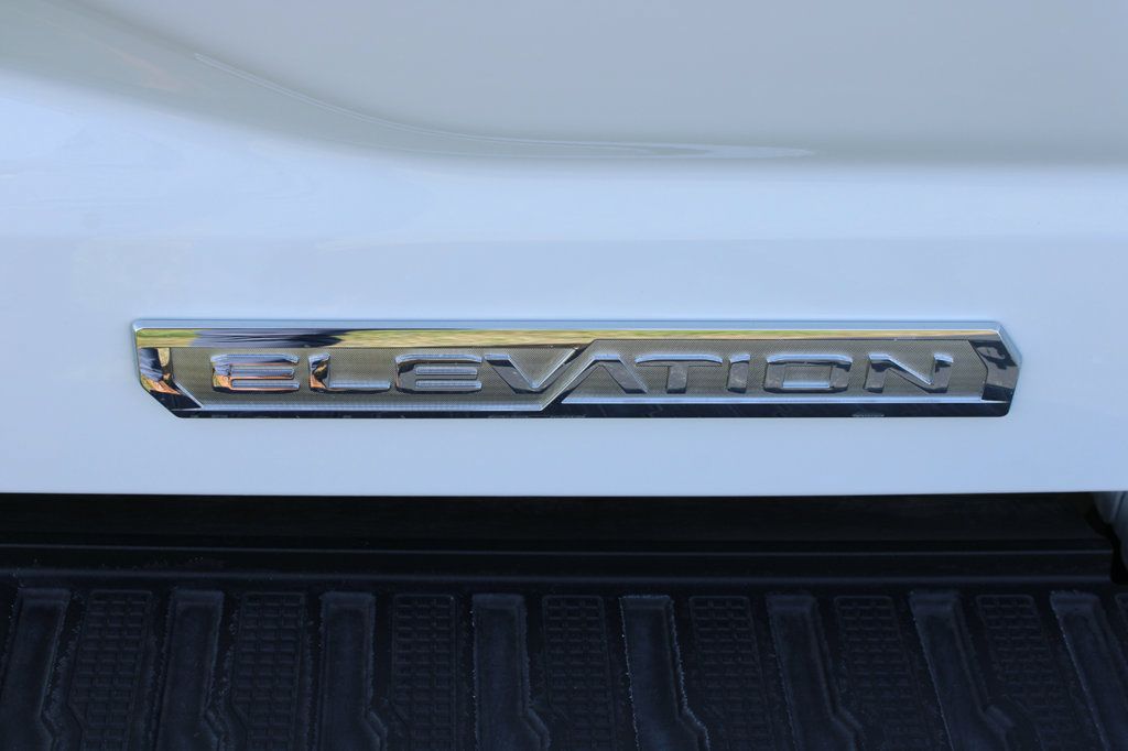 Used 2026 GMC Sierra 1500 Elevation w/ Elevation Select Package AWD/4WD image 16