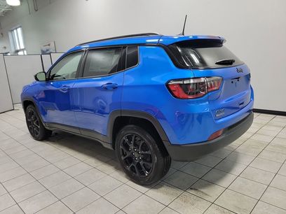 New 2025 Jeep Compass Latitude w/ Sun & Sound Group