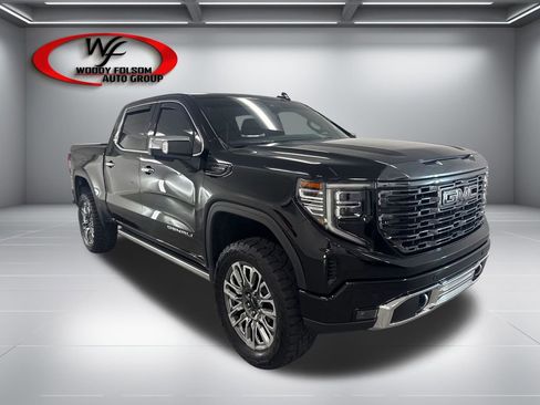 Used 2024 GMC Sierra 1500 Denali Ultimate AWD/4WD image 3