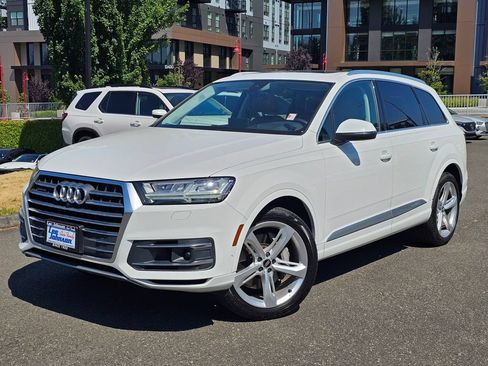 Used 2019 Audi Q7 3.0T Prestige w/ Prestige Package AWD/4WD image 1