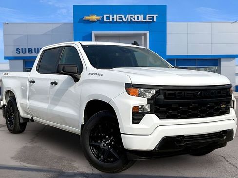 Used 2023 Chevrolet Silverado 1500 Custom image 10