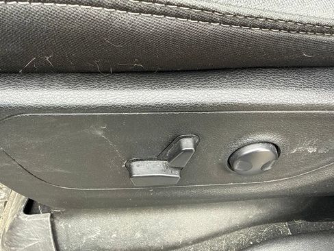Used 2023 RAM 1500 Big Horn AWD/4WD image 6