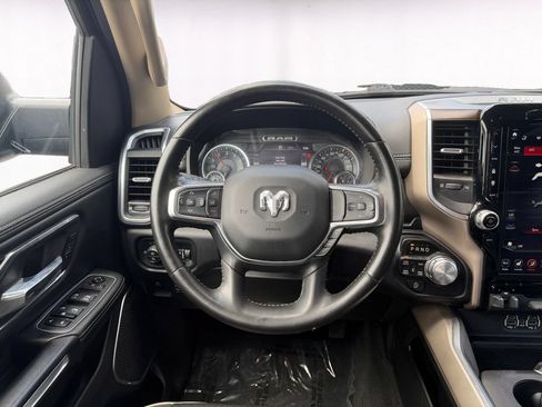Used 2021 RAM 1500 Laramie AWD/4WD image 12