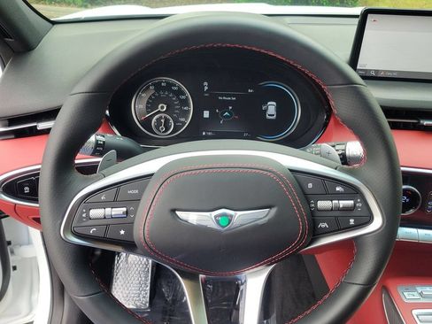 Used 2024 Genesis GV70 3.5T Sport AWD/4WD image 17