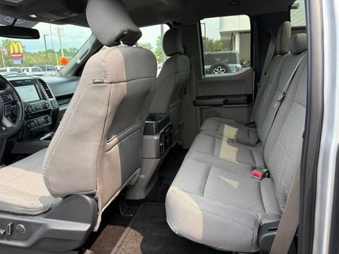 Used 2016 Ford F150 XLT w/ Equipment Group 302A Luxury AWD/4WD image 17