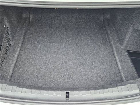 Used 2025 BMW 330i Sedan RWD image 6