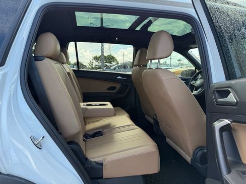 Used 2023 Volkswagen Tiguan SE R-Line FWD image 15
