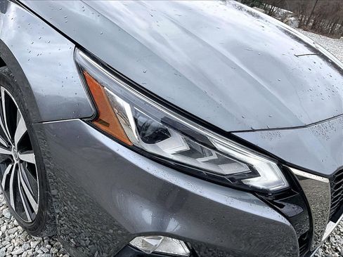Used 2022 Nissan Altima 2.5 SR image 25