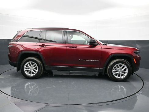 New 2026 Jeep Grand Cherokee Laredo X AWD/4WD image 4