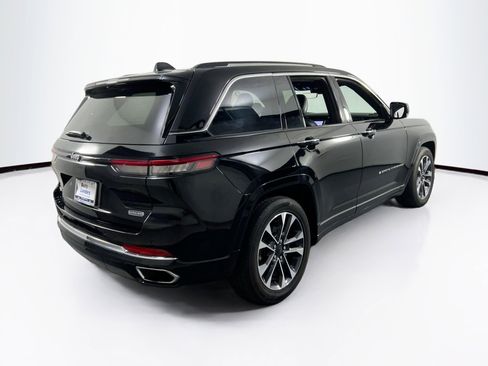 Used 2022 Jeep Grand Cherokee Overland image 5
