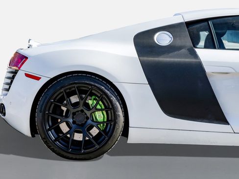 Used 2011 Audi R8 V8 image 5