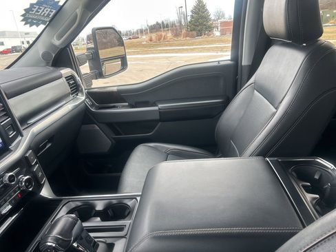 Used 2021 Ford F150 Lariat image 23