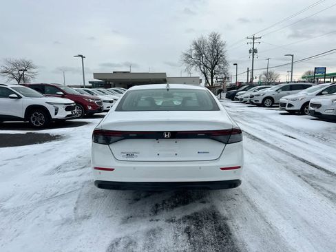 Used 2023 Honda Accord EX-L image 12