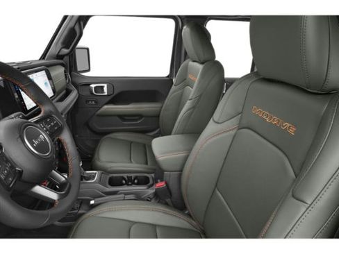 Used 2024 Jeep Gladiator Mojave AWD/4WD image 8