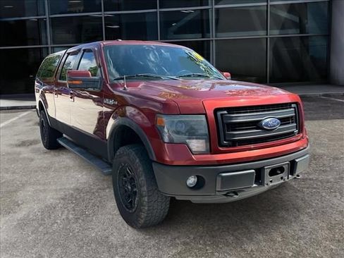 Used 2014 Ford F150 FX4 w/ Equipment Group 402A Luxury AWD/4WD image 2