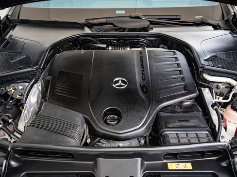 Certified 2022 Mercedes-Benz S 500 4MATIC image 36