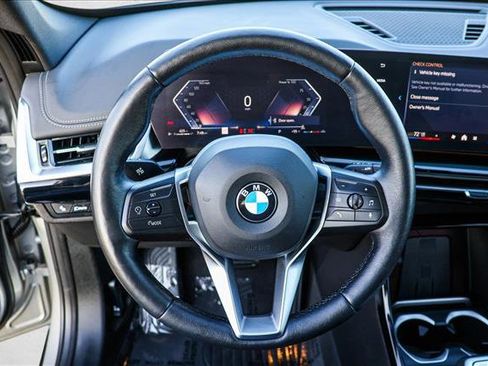 Used 2025 BMW X1 xDrive28i image 13
