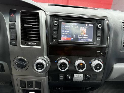 Used 2017 Toyota Sequoia Limited image 22