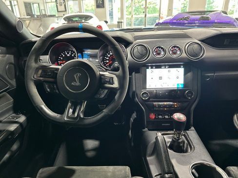 Used 2017 Ford Mustang Shelby GT350 w/ Electronics Package RWD image 29
