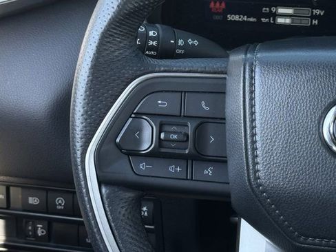 Used 2025 Toyota Tundra Limited w/ Power Package image 14