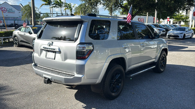 Used 2022 Toyota 4Runner SR5 RWD image 8