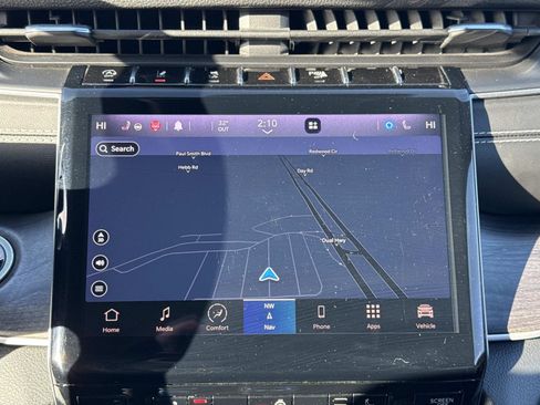 Used 2021 Jeep Grand Cherokee L Limited image 10