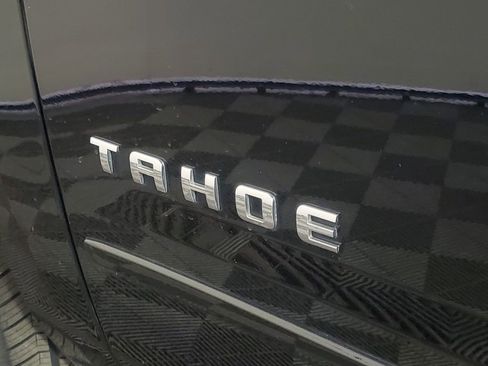 Used 2018 Chevrolet Tahoe Premier AWD/4WD image 35