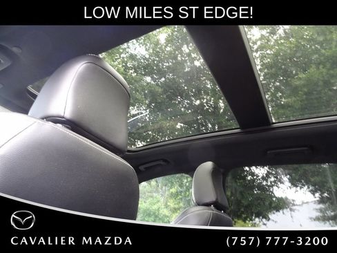 Used 2024 Ford Edge ST w/ Equipment Group 401A AWD/4WD image 14