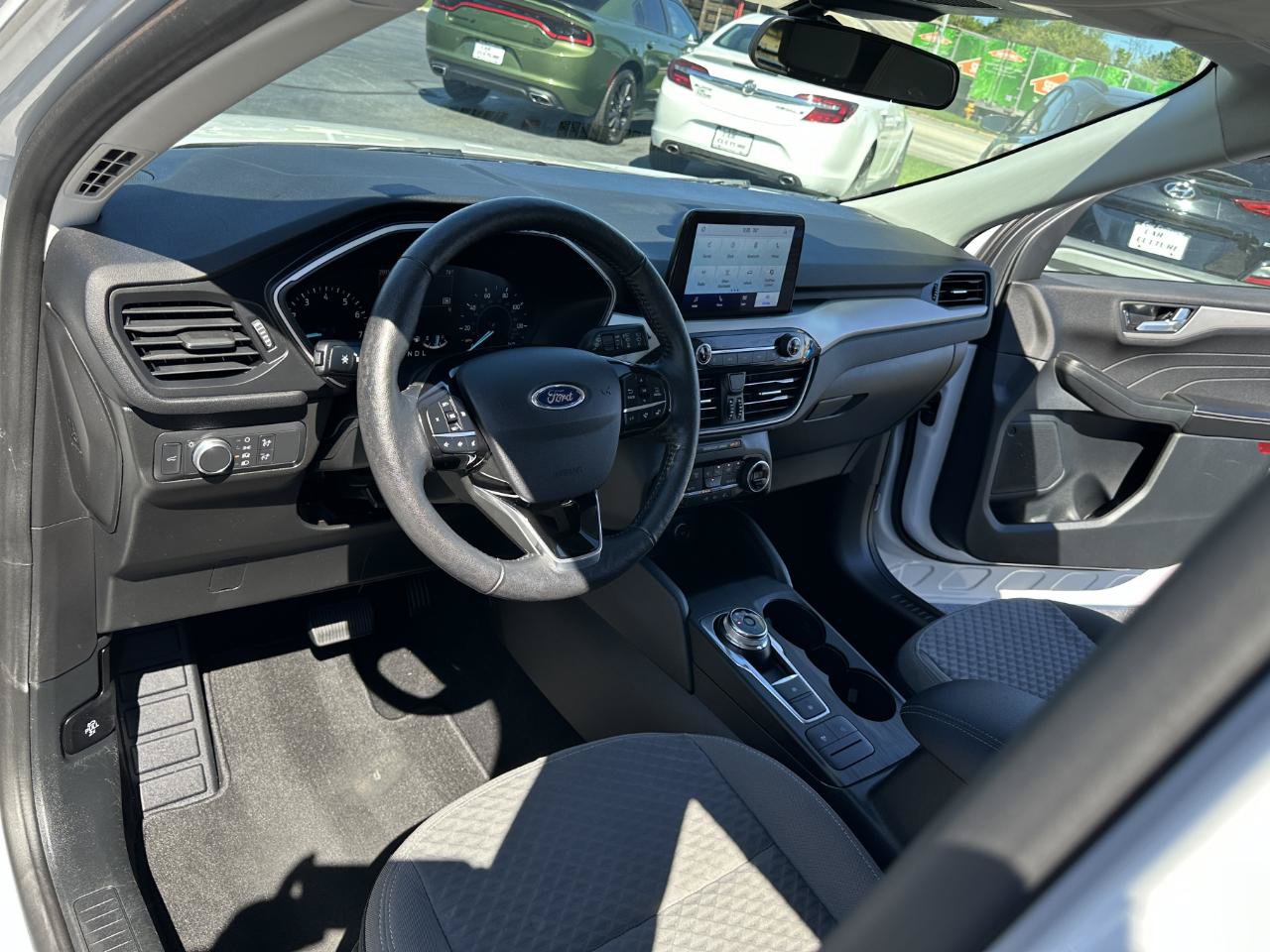 Used 2021 Ford Escape SE w/ Convenience Package AWD/4WD image 23