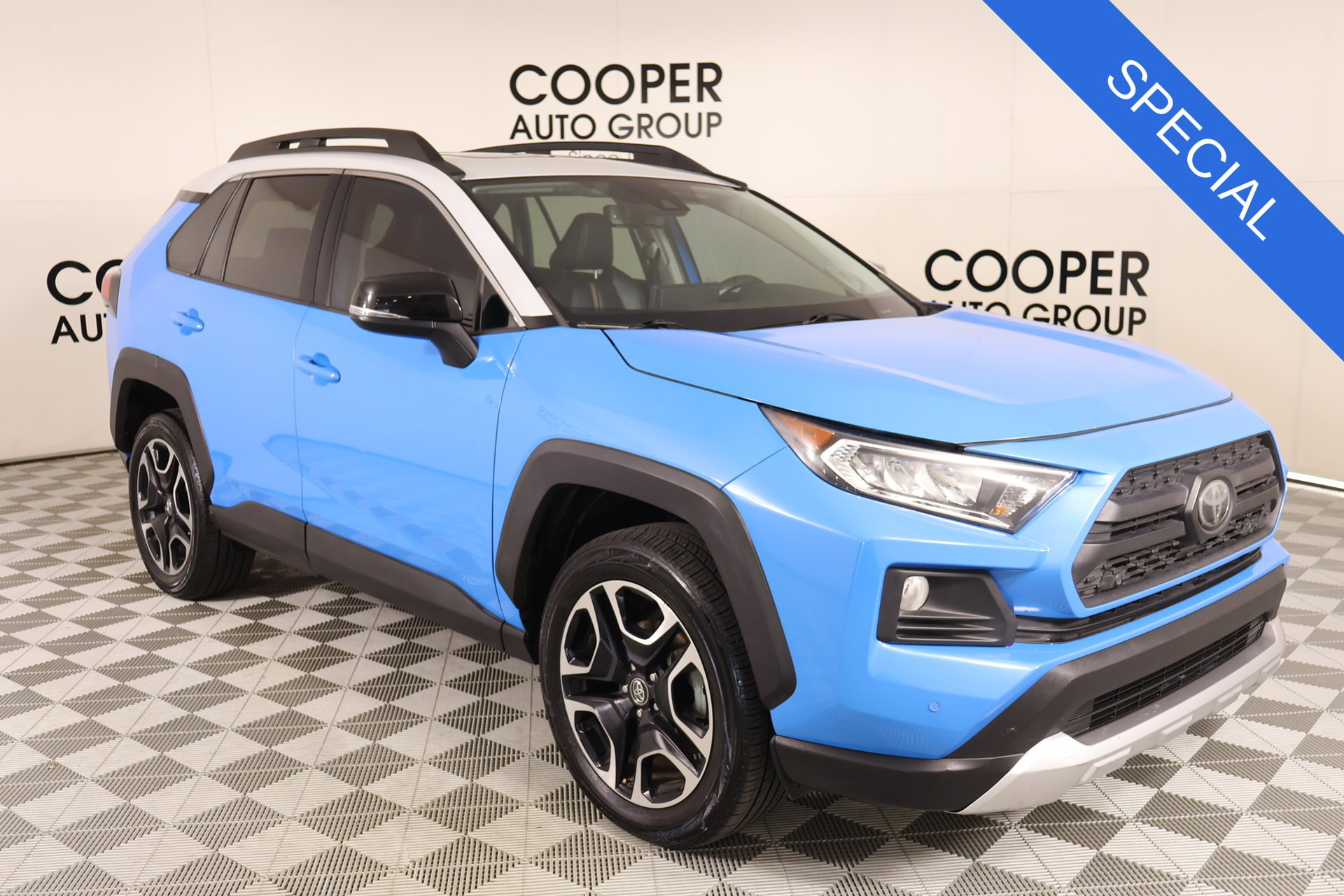 Used 2019 Toyota RAV4 Adventure w/ Advanced Technology Package AWD/4WD image 1