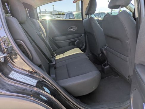 Used 2021 Honda HR-V EX image 28
